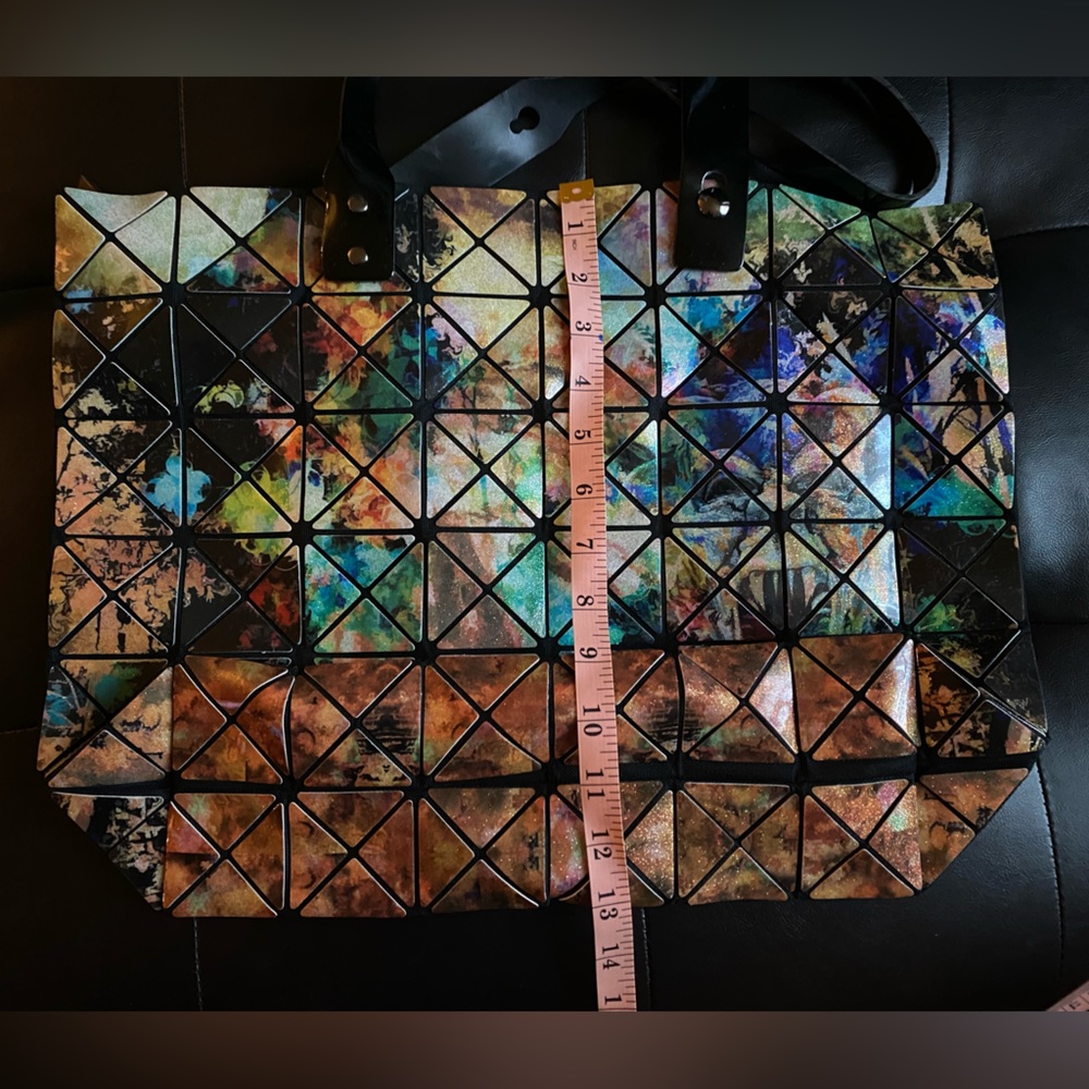Colorful Geometric tote - Picture 4 of 7